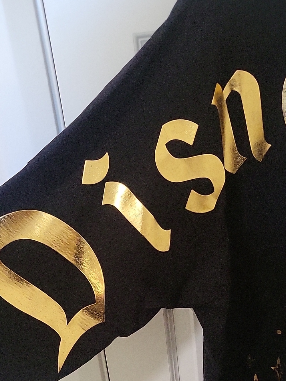 Disneyland Black and Gold Disney Spirit Jersey with Castle on the Back Size XL - Picture 7 of 12